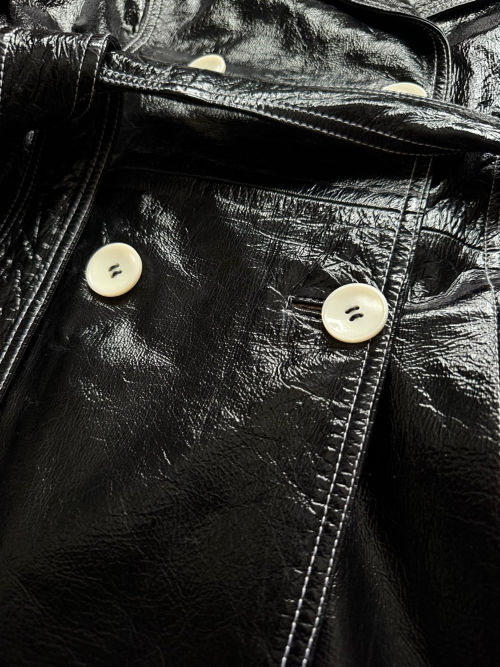 Y2K Black Patent Leather 60s Mod Style Trench Coat - Picture 5 of 11